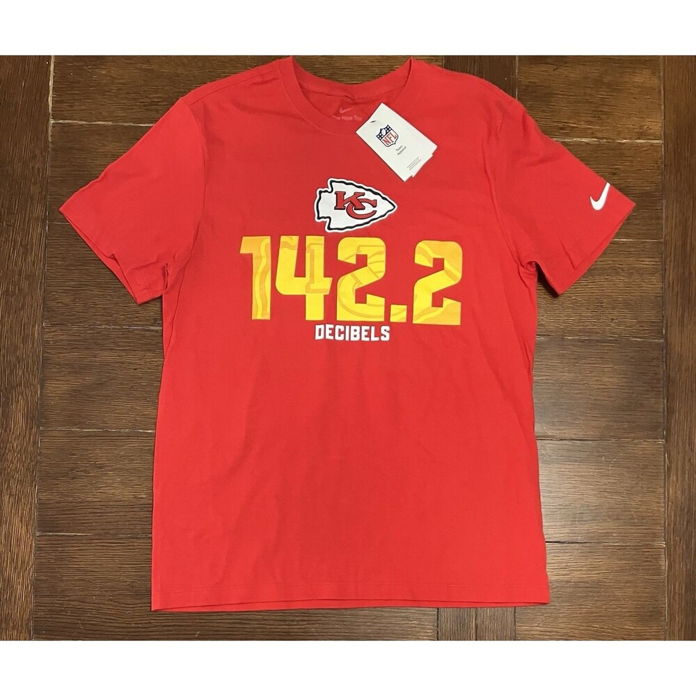 Men’s Nike Size S Kansas City Chiefs Red 142.2 Decibels Short Sleeve T Shirt NWT
